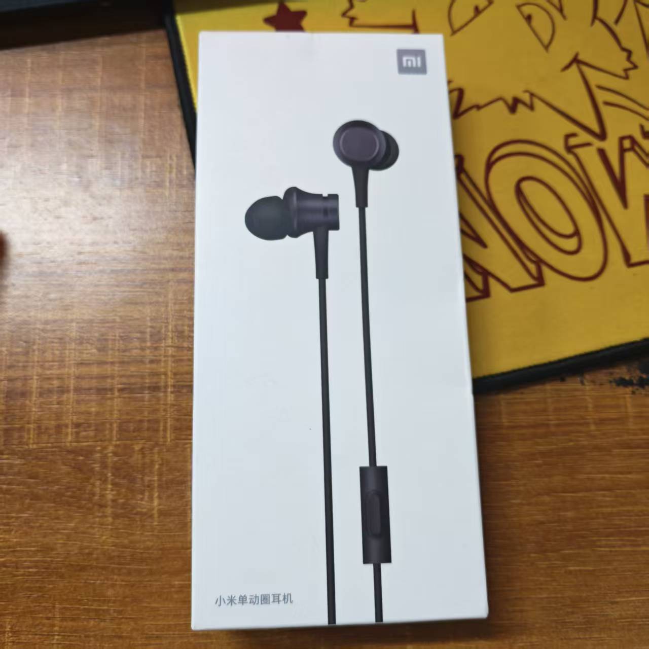 Динамические наушники Xiaomi,  – обзор и цена Wired Earphone Mic